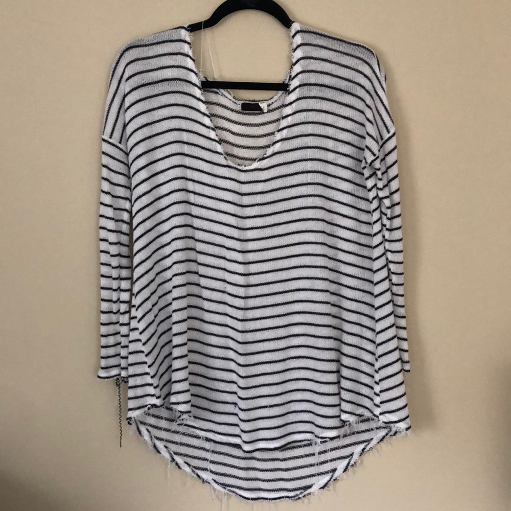 Distressed Knit lounge top
